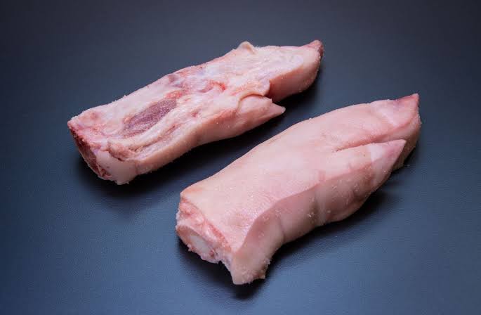 pieds de porc